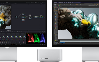 Monitor Studio Display e monitor Studio Display XDR ai due lati di Mac Studio, entrambi mostrano uno spazio di lavoro artistico, con software e strumenti per la creazione di modelli 3D